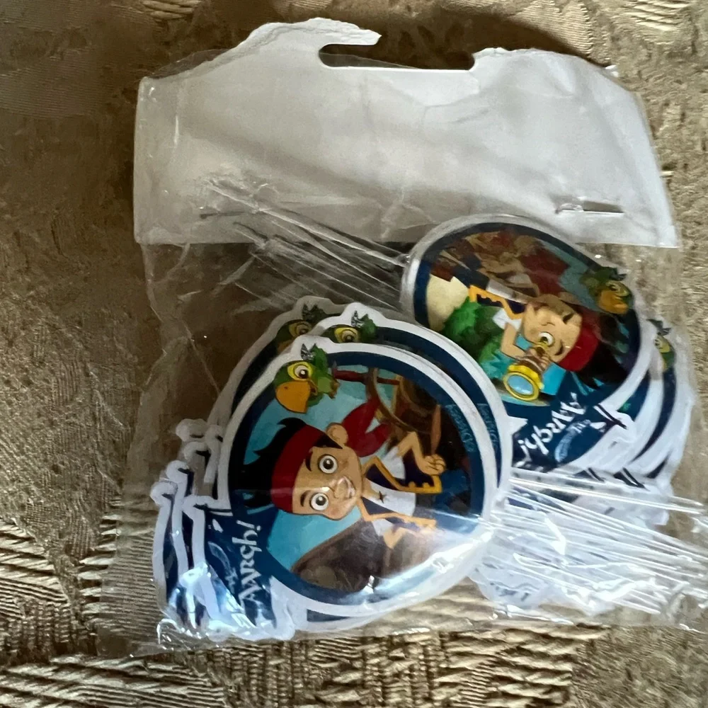 Birthday Disney Jake and Neverland Pirate Cupcake wrapper Rare & decorations